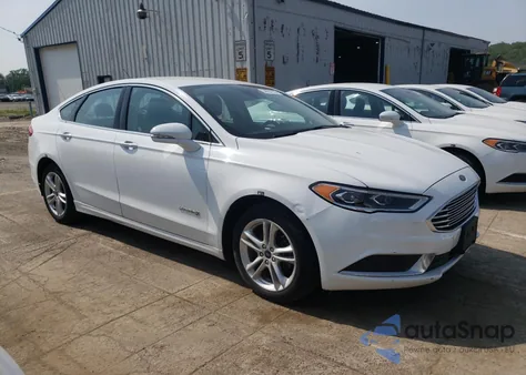 2018 Ford Fusion Se Hybrid z USA, uszkodzony, nr VIN 3FA6P0LU3JR172079